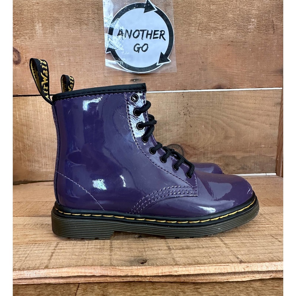 Kid’s Dr. Martens Purple Patent Leather 8 Eyelet Combat Boots Size 10 Toddler